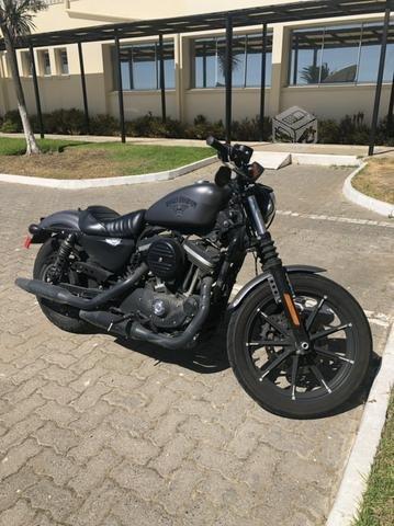 Harley iron 883 año 2017