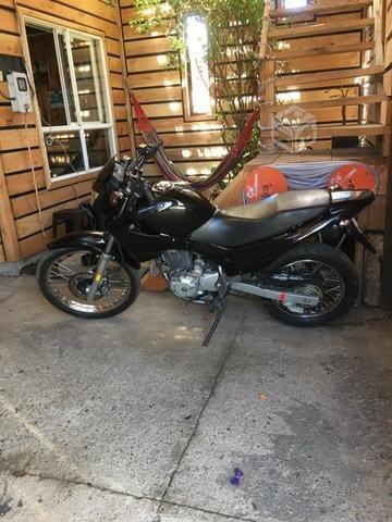 Honda Falcón 400 NX $ 1.500.000