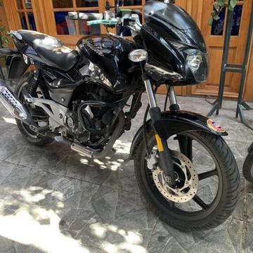 Moto Pulsar 180 cc