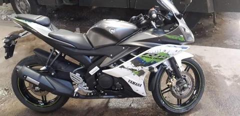 Yamaha r15