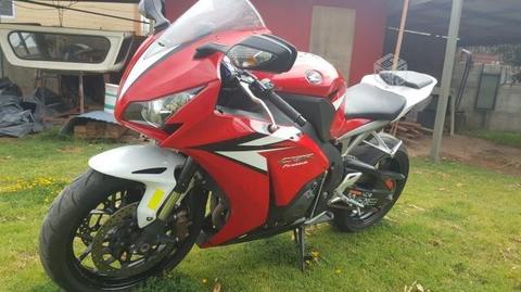 Honnda CBR 1000cc 2012