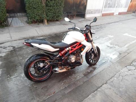 Benelli tnt 300