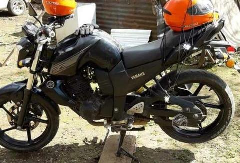 Moto Yamaha fz 150