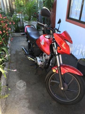 Moto HONDA CB1