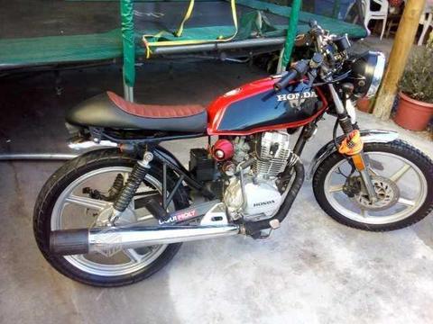 Honda cgl 125 cafe racer