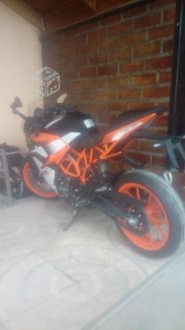 Moto ktm rc 390 nueva