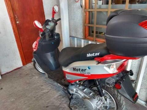 Moto scooter 150cc impecable!