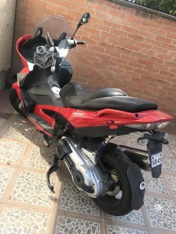 Moto GILERA 500 cc