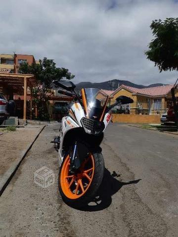 Ktm rc390 + escape 2016