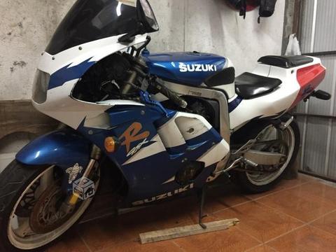 Moto Suzuki sp 400 cc