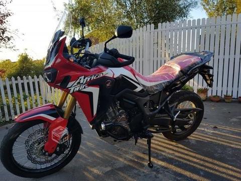 Honda Africa Twin AT (LD) año 2018. 6.800 kms