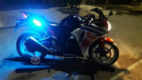 Honda cbr 250