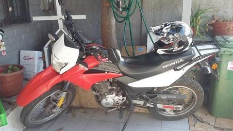 Honda XR150 MAS CASCO LS2 TALL L