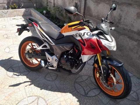 Moto Honda Repsol