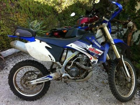 Yamaha wr250f con papeles