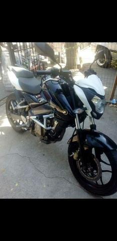 Pulsar ns 200