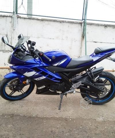 Yamaha R15