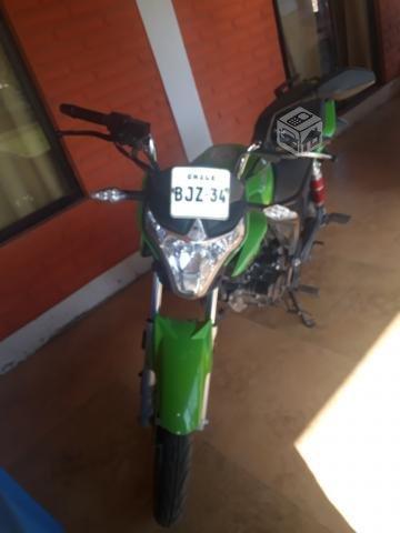 moto loncin año 2015