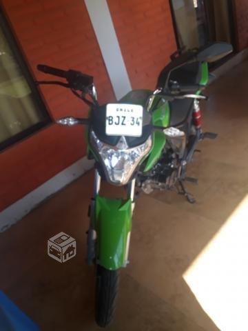 moto loncin año 2015