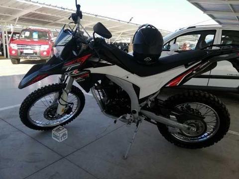 Loncin cx2 año 2018 solo 4000km