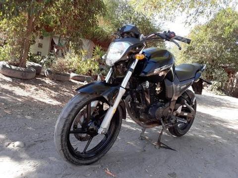 Permuto Yamaha fz por Yamaha yz250cc