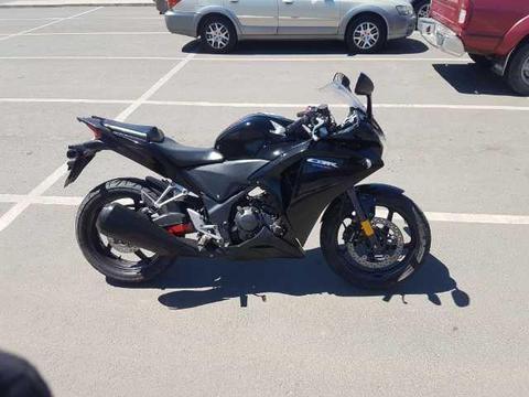 Cbr 250 r