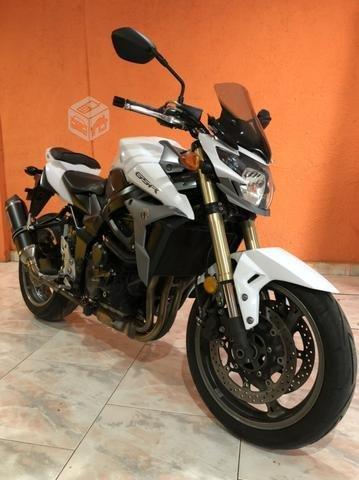 Moto Suzuki GSR 750 Exelente estado!!!!