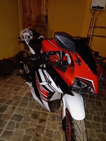 Motorrad r25 250cc 2019