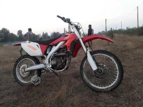 Takasaki xz 250