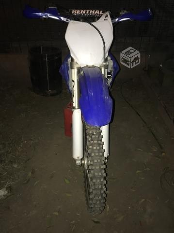 Yamaha yzf 250