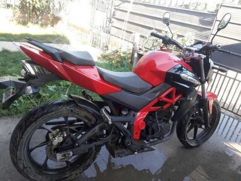 Moto UM 185cc