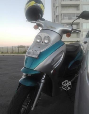 Moto scooter takasaki año 2013 motor 125cc