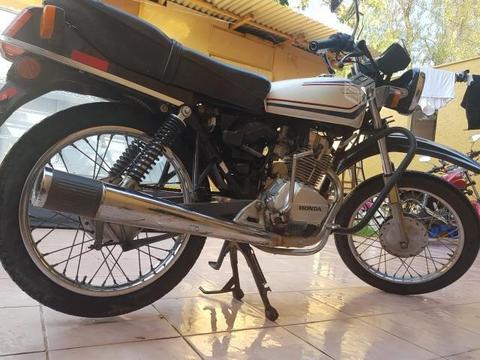 moto Honda gcl 125