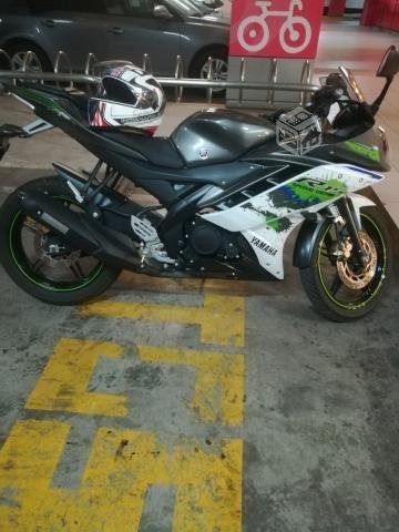 Yamaha r15