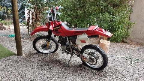 Moto honda xr 250r inigualable 4800 kms