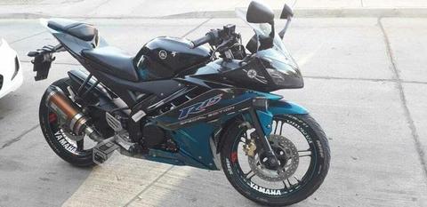 Yamaha R15 Espectacular