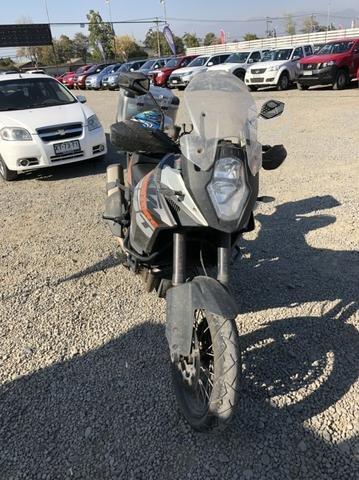 Moto KTM muy buen estado