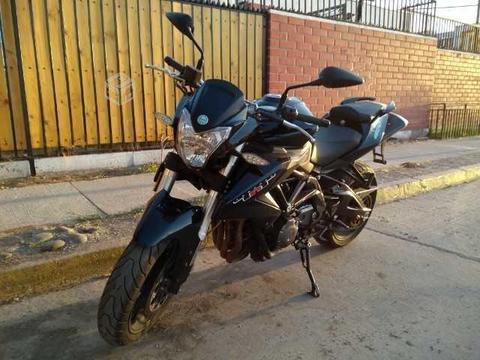 Benelli TNT 600cc excelente