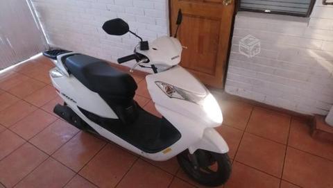 Moto honda New elite