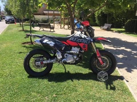 Suzuki DRZ 400 SM