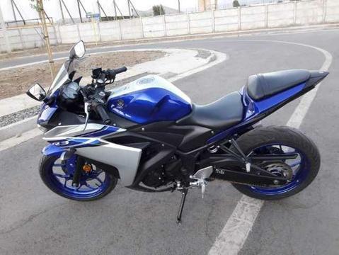 Yamaha r3