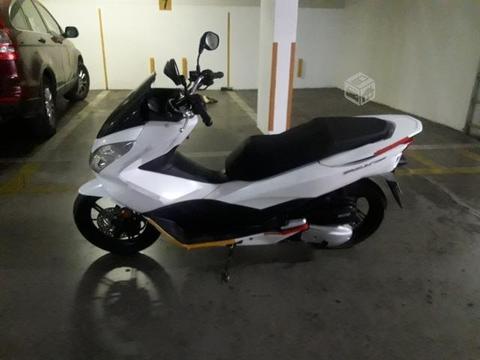 Moto Honda PCX150