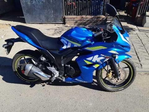 Suzuki gixxer