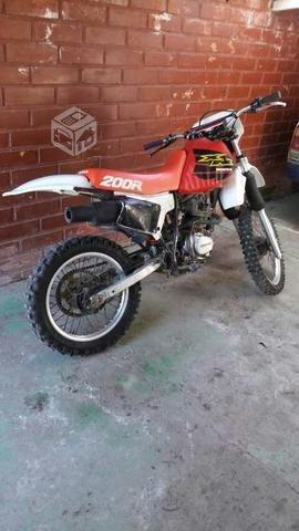 Honda XR200R