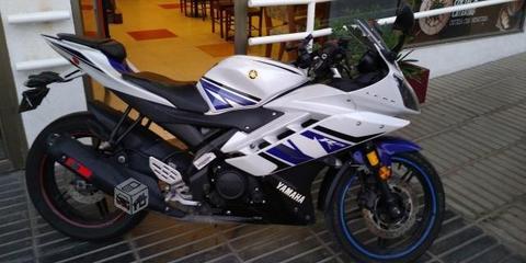 Yamaha R15 se vende / permuto
