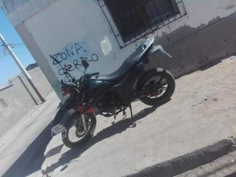 Moto Um 200cc