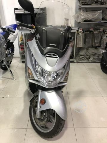 Kymco Xciting 500 Mega Scooter 500cc solo 371km