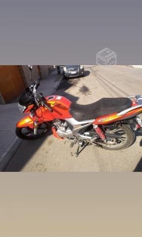 Moto Haojue de 150cc