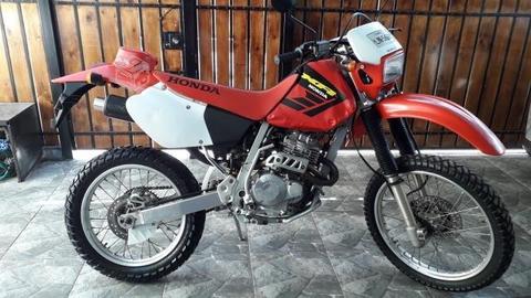 Honda XR 250 año 2004