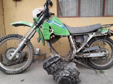 Moto Kawasaki klr250